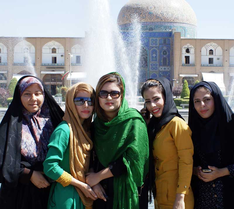 Caroline Mawer Hijab In Iran The Basics Blog